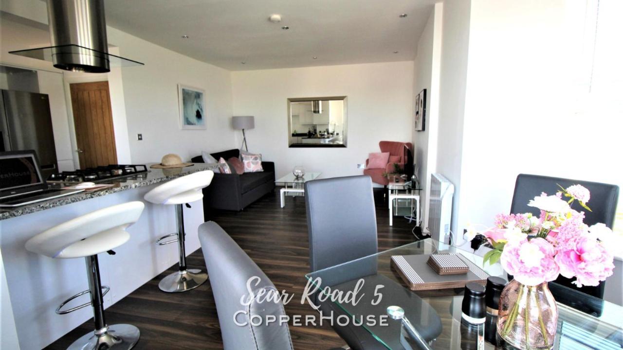 Beautiful Apartments On The Sea Front - Sea Road 5 Felixstowe Exterior photo